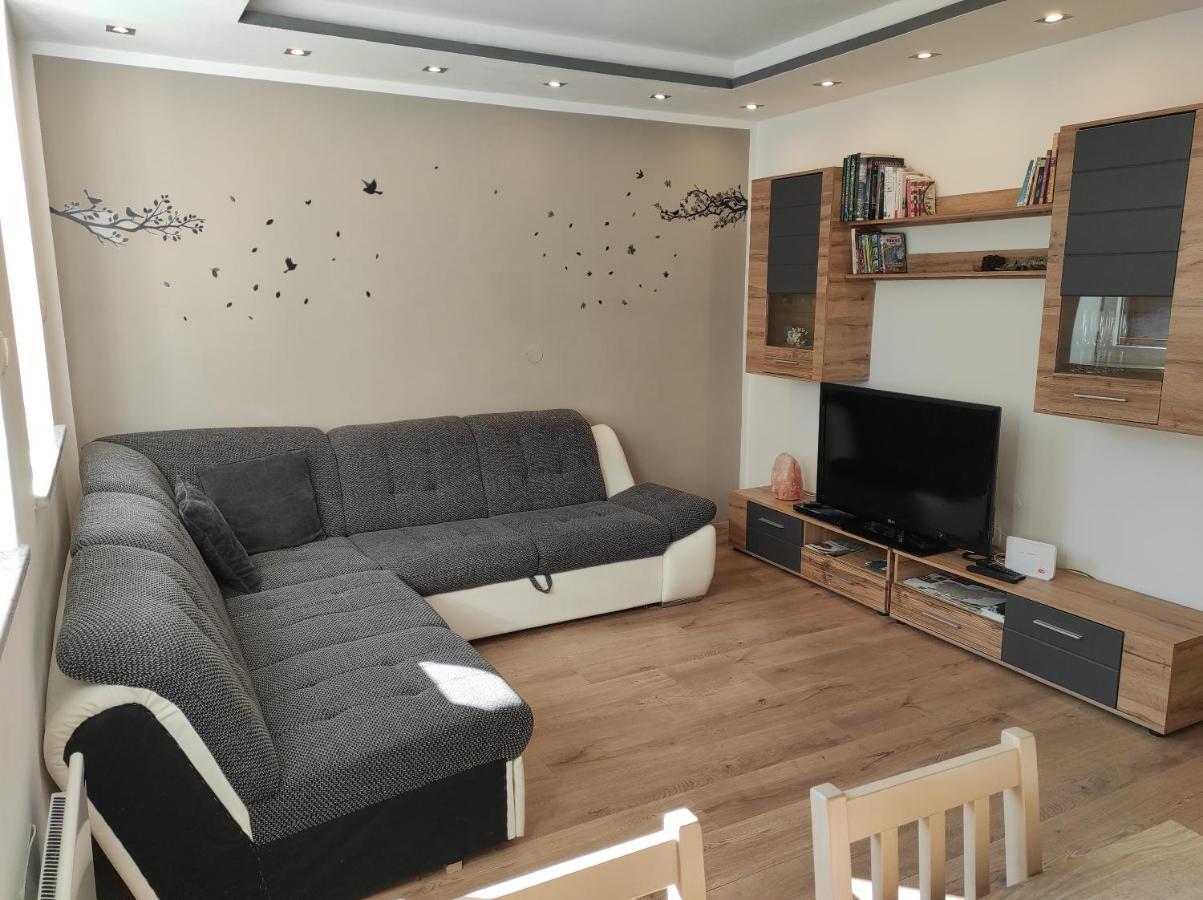 Apartma Jelendol Tržič エクステリア 写真